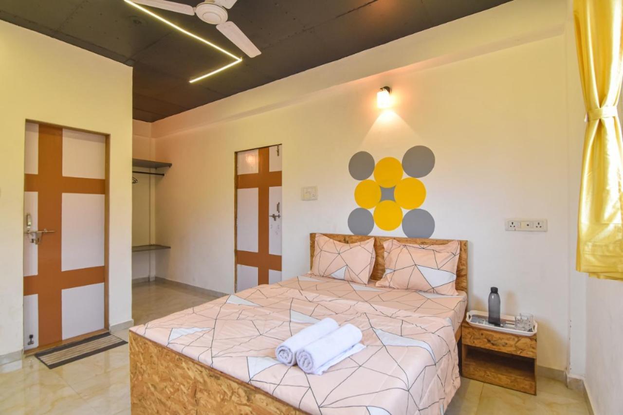 Empyrean Stay Ll 3Bhk Ll Jaguar Villa Ll Ac Ll Pvt Pool Ll Luxury Lonavala Exterior foto